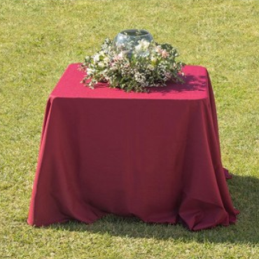 Mantel de lino rojo mesa cuadrada