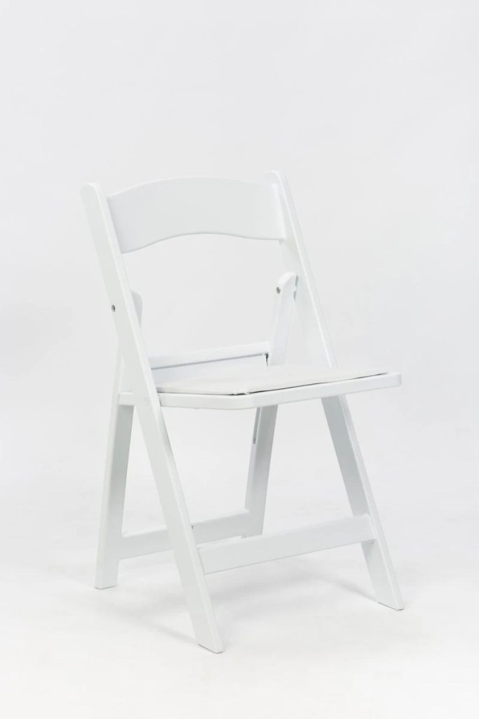 Silla blanca plegable estilo Americana