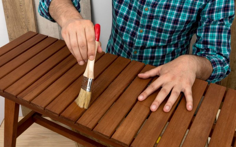 Consejos para cuidar tus sillas y mesas de exterior | Mesico